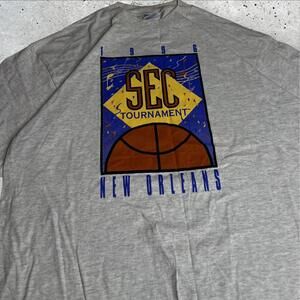 Jerzees‎ 1996 SEC Basketball Tournament New Orleans Men’s T-shirt Size XL